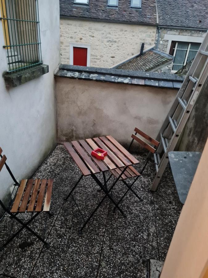 Apartmán Deux Pieces Terrasse Moret-sur-Loing Exteriér fotografie