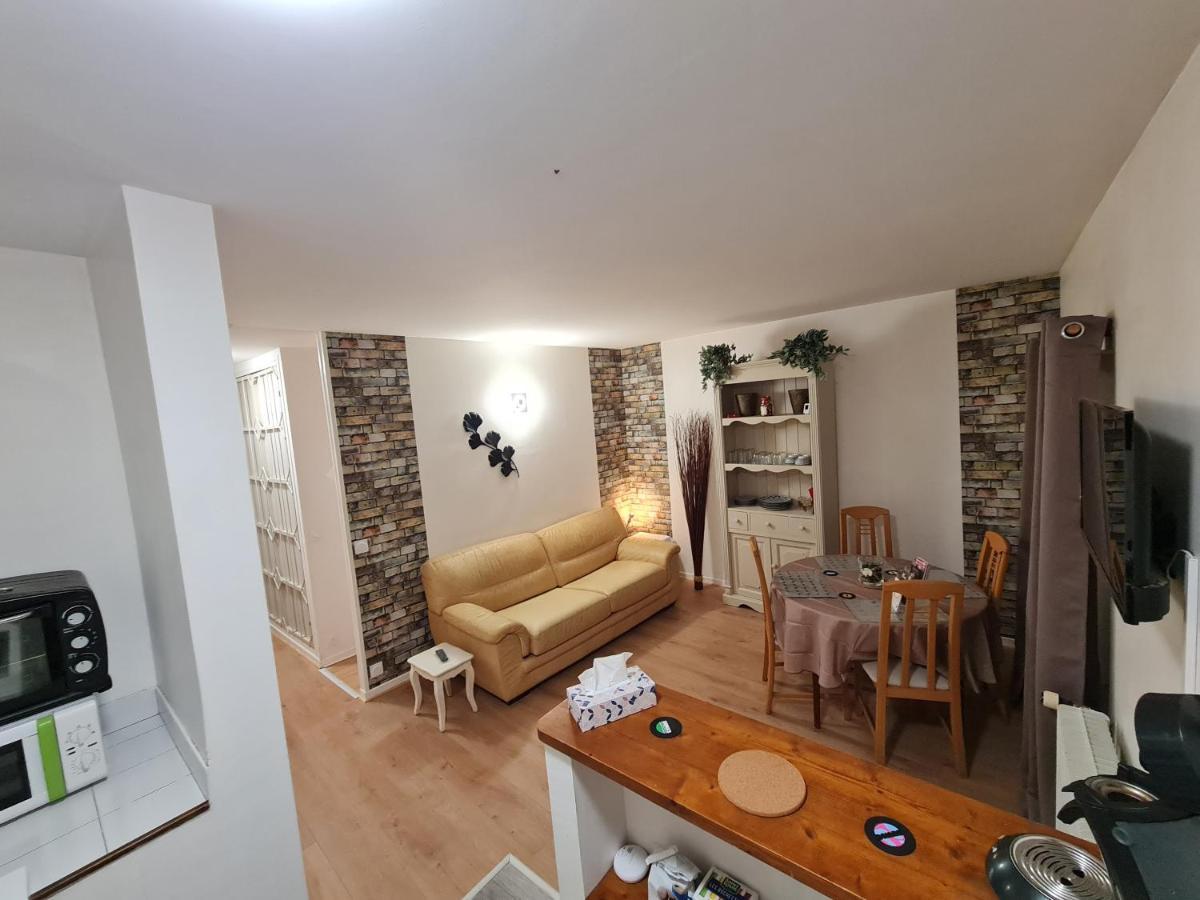 Apartmán Deux Pieces Terrasse Moret-sur-Loing Exteriér fotografie